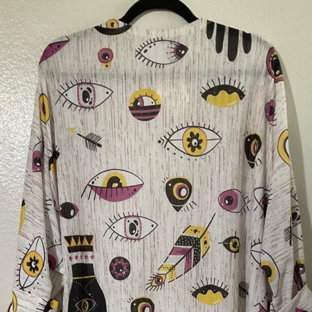 Robes - Picture 12 of 16